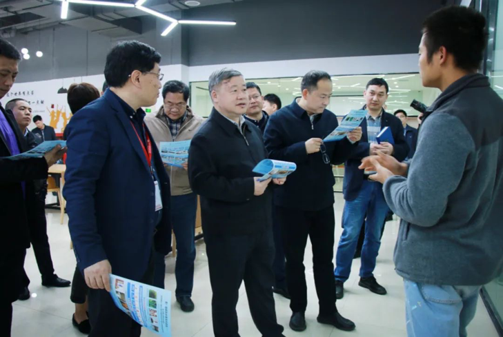 2021-11-28 19:14:53.018000