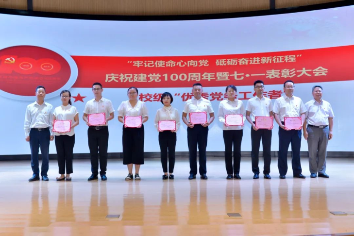 2021-11-29 13:28:23.268000